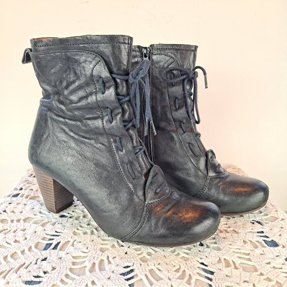 Brako Black Buttery Leather Zippered Lace Front Bootie Size EU37 Sz 6.5 - Picture 1 of 13